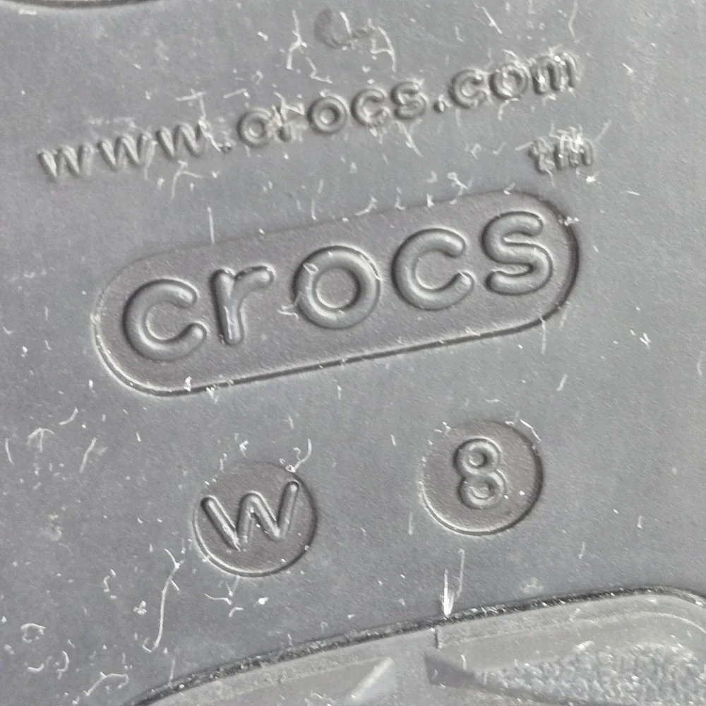 Crocs Brooklyn Low Wedge Platform Sandal Black W8 LiteRide Comfort Strappy NICE